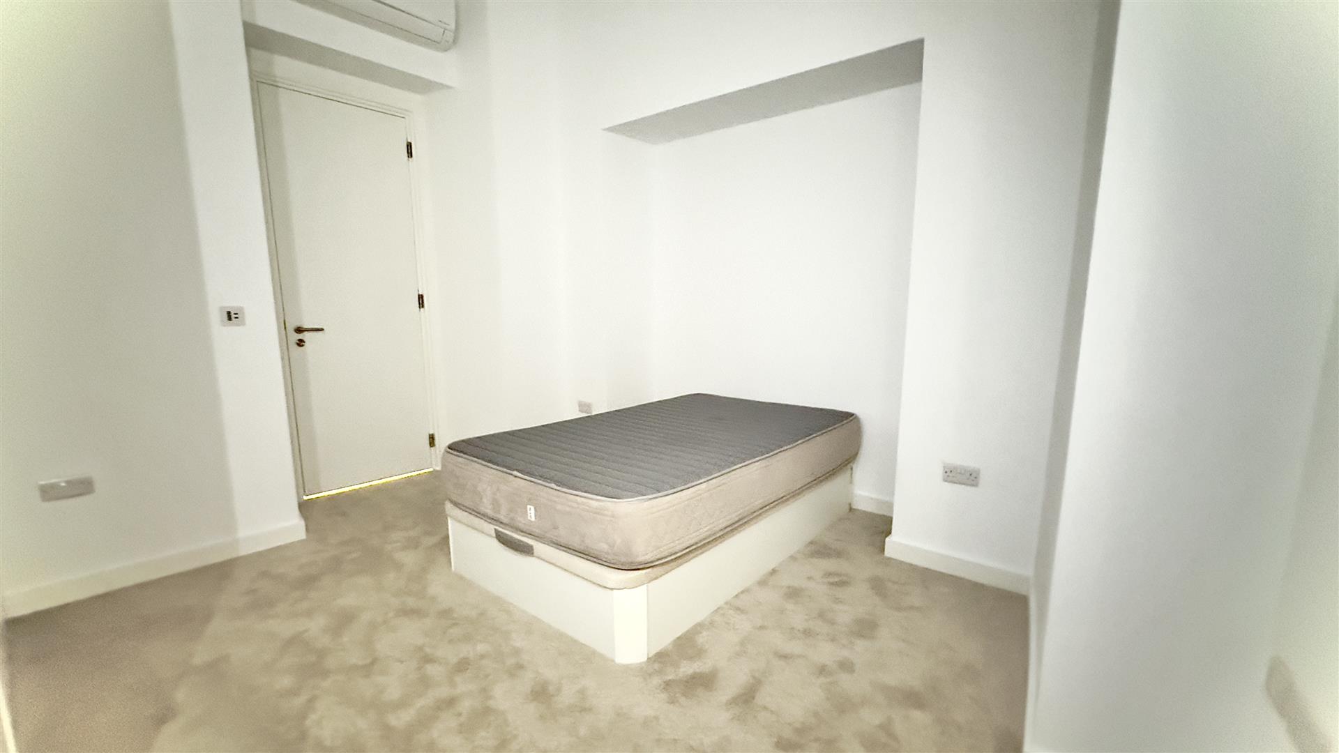 Image of Apartment - 3 Bedrooms - 2 Bathrooms for Sale in Town Area-Gibraltar, Image 14